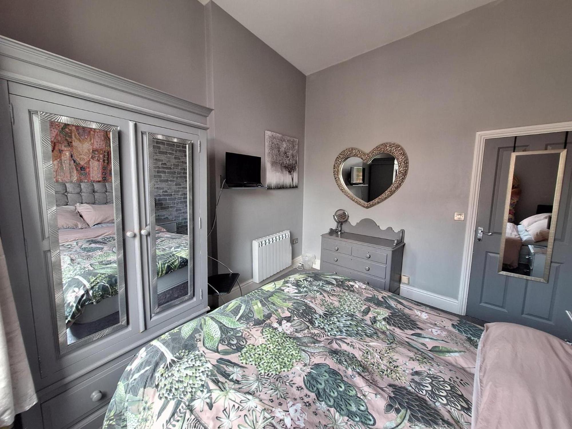 Central Matlock Apartment Eksteriør bilde